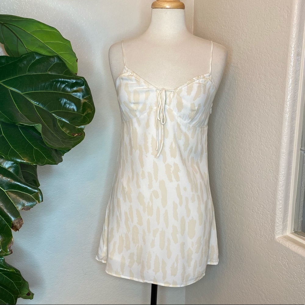 🆕 Skylar + Madison mini dress